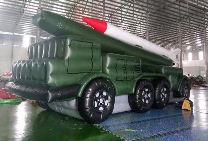 柳州部队小型导弹车